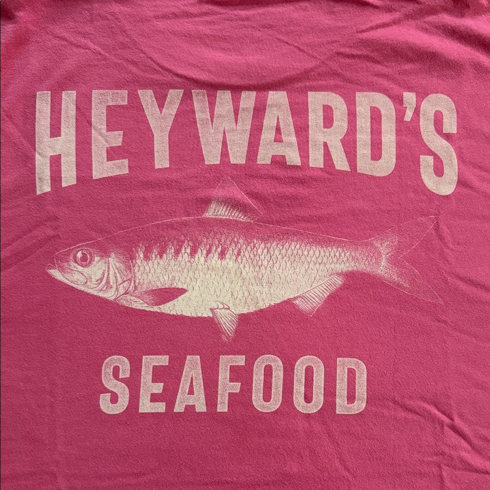 Outer Banks x American Eagle - Heyward’s Seafood Long Sleeve Tee - Picture 3 of 5